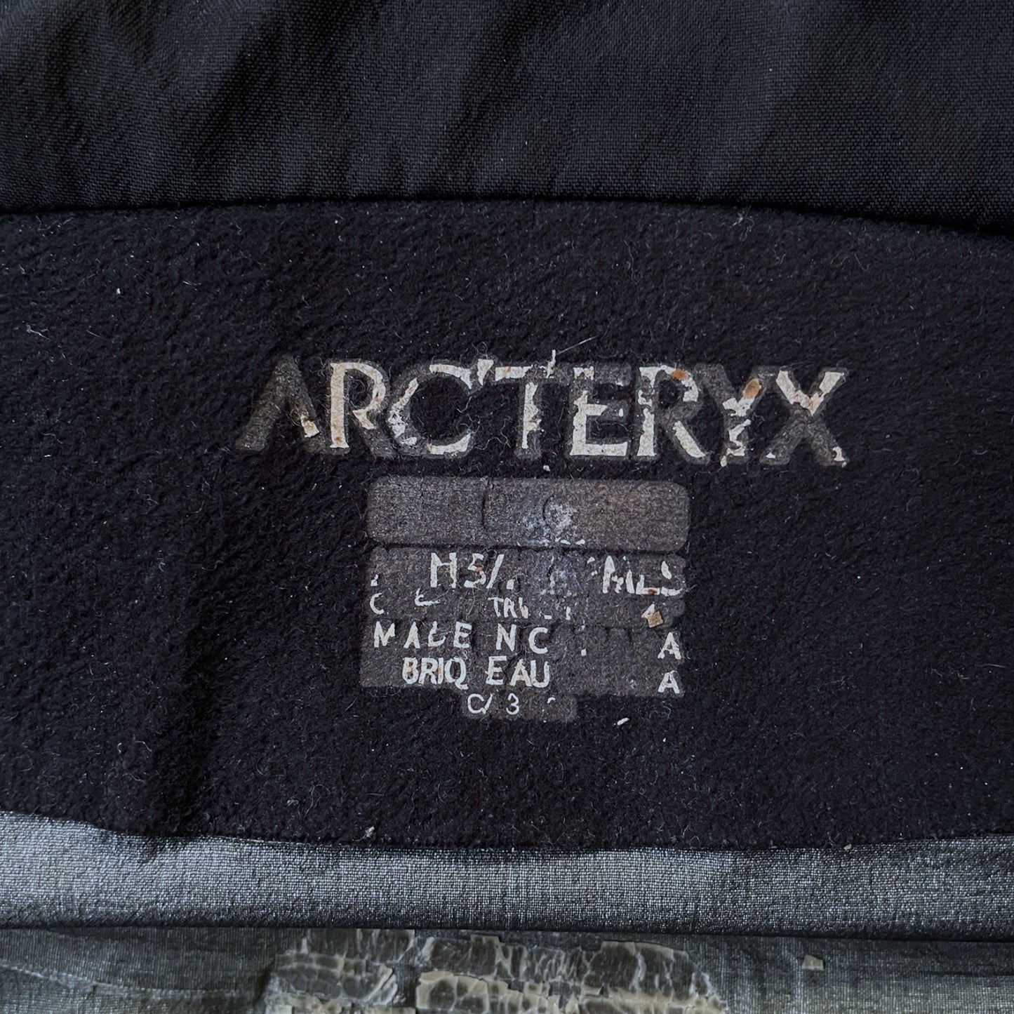 Men's XL Black Arcteryx Goretex jacket